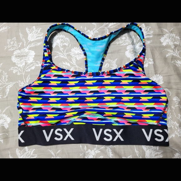 Victoria's Secret Other - 🎉HP🎉 Victoria's Secret Sport, sports bra L